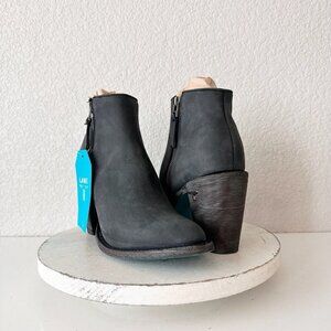 New Lane CHARLIE Womens Cowboy Booties Sz 9 Short Black Western Leather Cowgirl